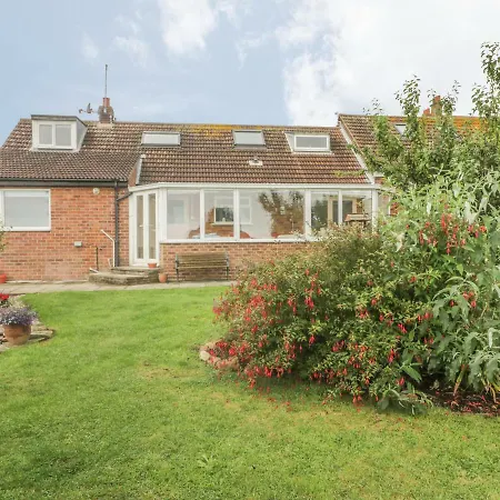 بيت للعطل 2 The Close *