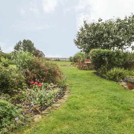 2 The Close * Whitby