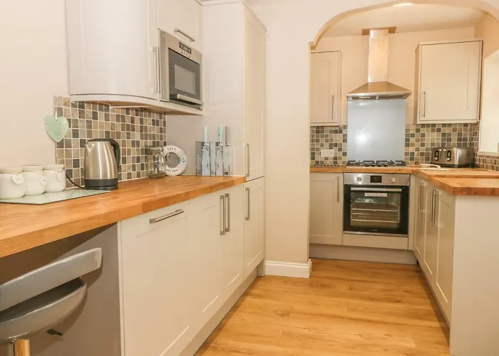 2 The Close Holiday home