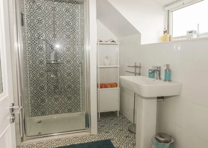 Holiday home 2 The Close *